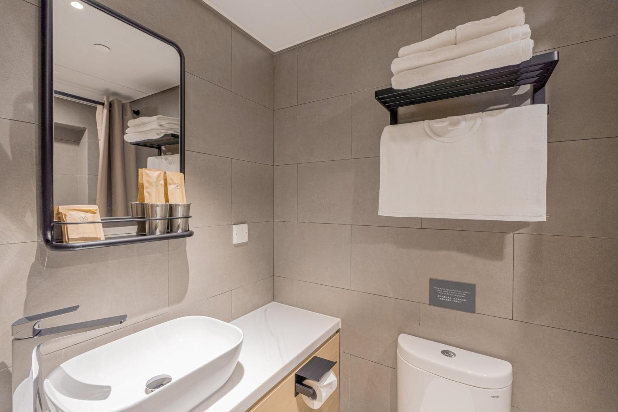 Urbanwood Ap Lei Chau Hotel ฮ่องกง ภายนอก รูปภาพ